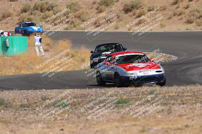 media/Jun-01-2025-CalClub SCCA (Sun) [[eae223c5dd]]/Group 5/Qualifying/